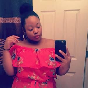 Meet your Posher, Ashlee